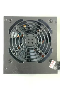 cooler-master-elite-pn600-quat-lam-mat